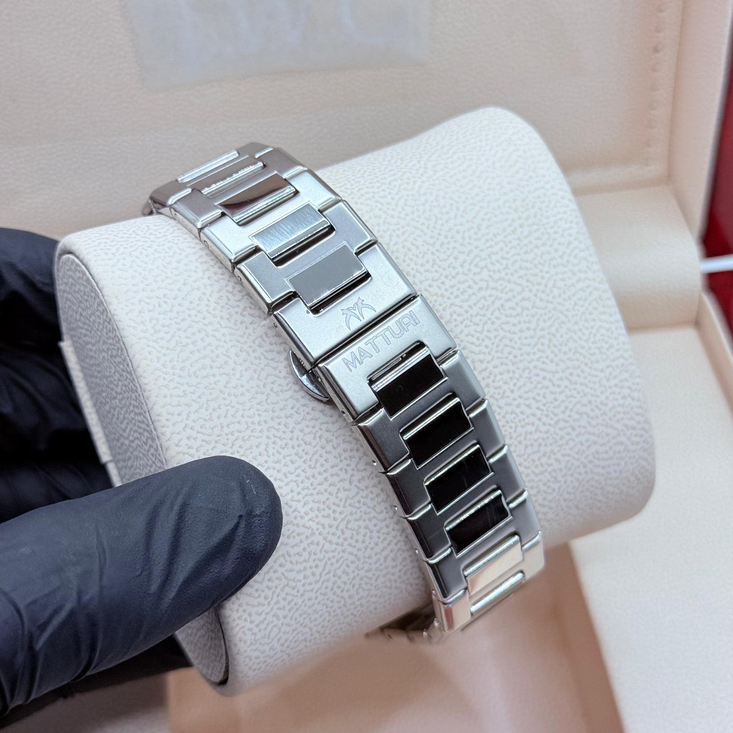 Matturi silver with  Red Dial (All Chronograph Working )