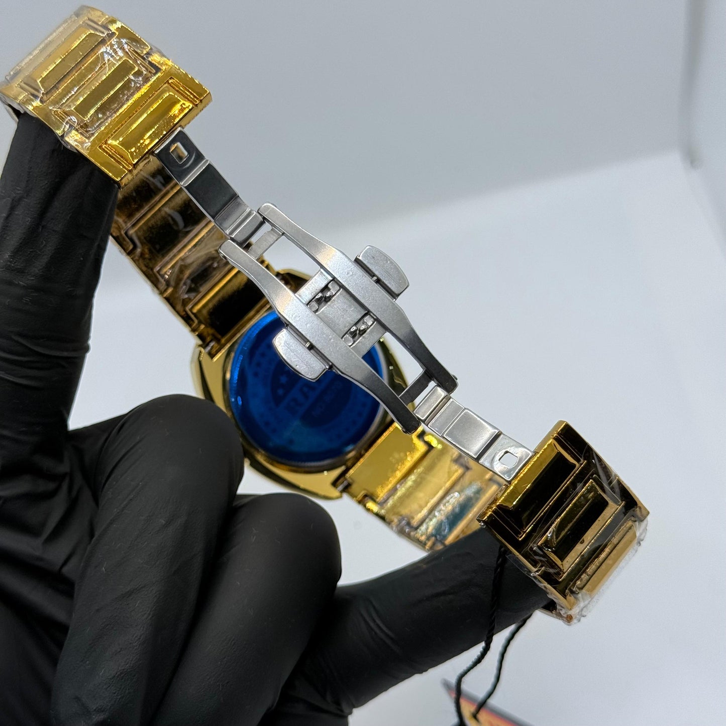 Rado Vintage Golden Watch 3